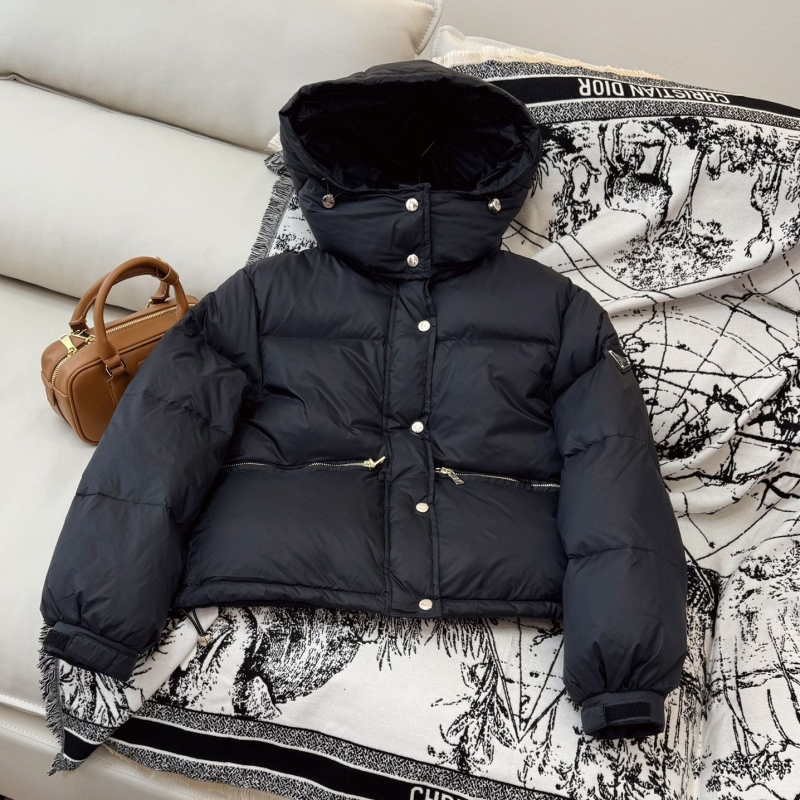 Pra*a down coat